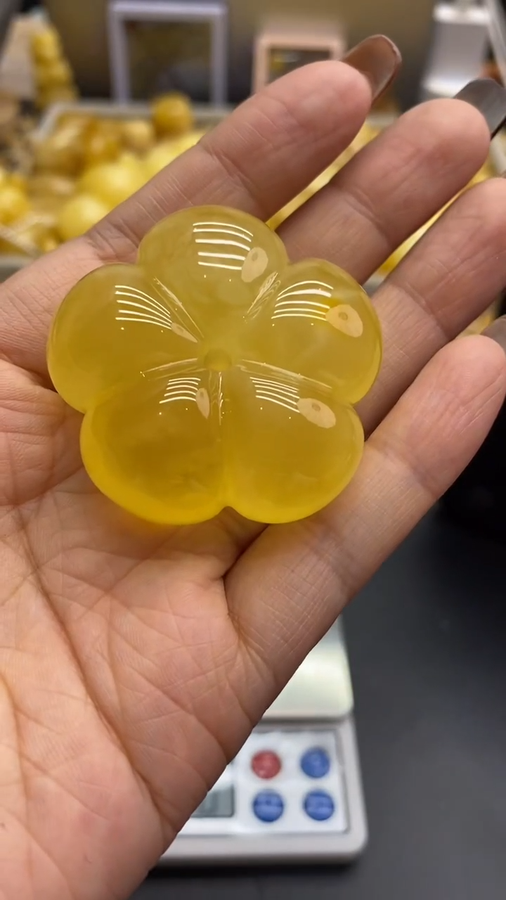 琥珀未镶嵌珠宝奇石2777