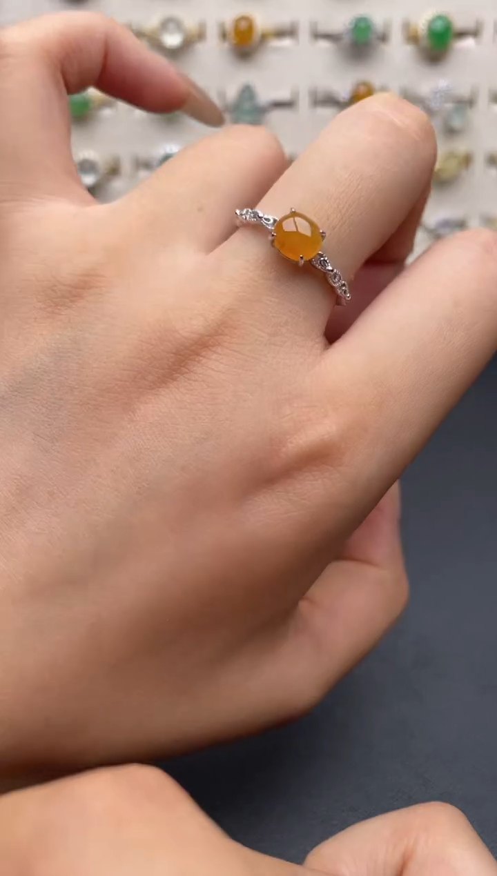 银S925镶嵌戒指翡翠一物一证一礼盒