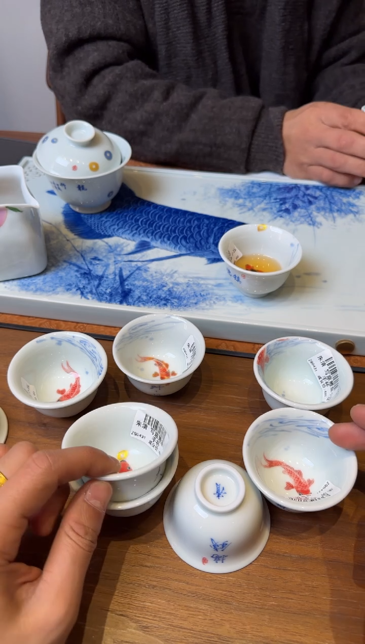 朱清 写意鲤鱼小压手杯