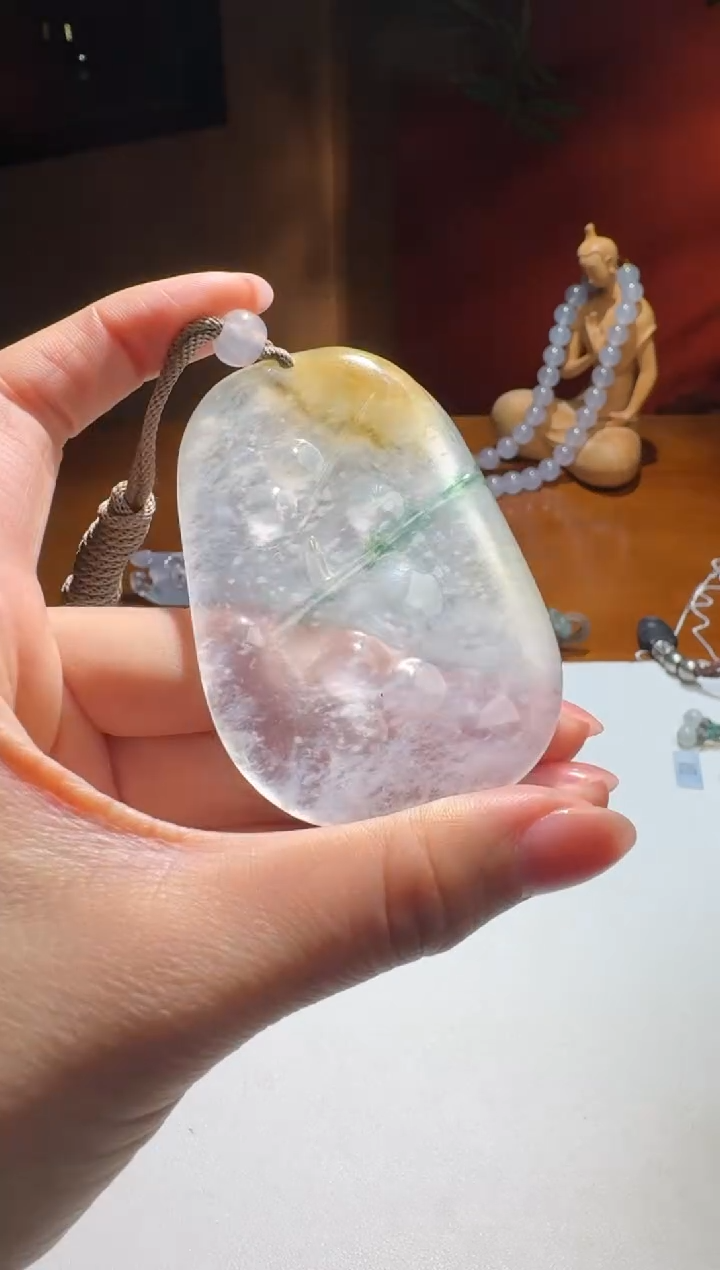 【闪购商品】翡翠颈饰未镶嵌舒雅