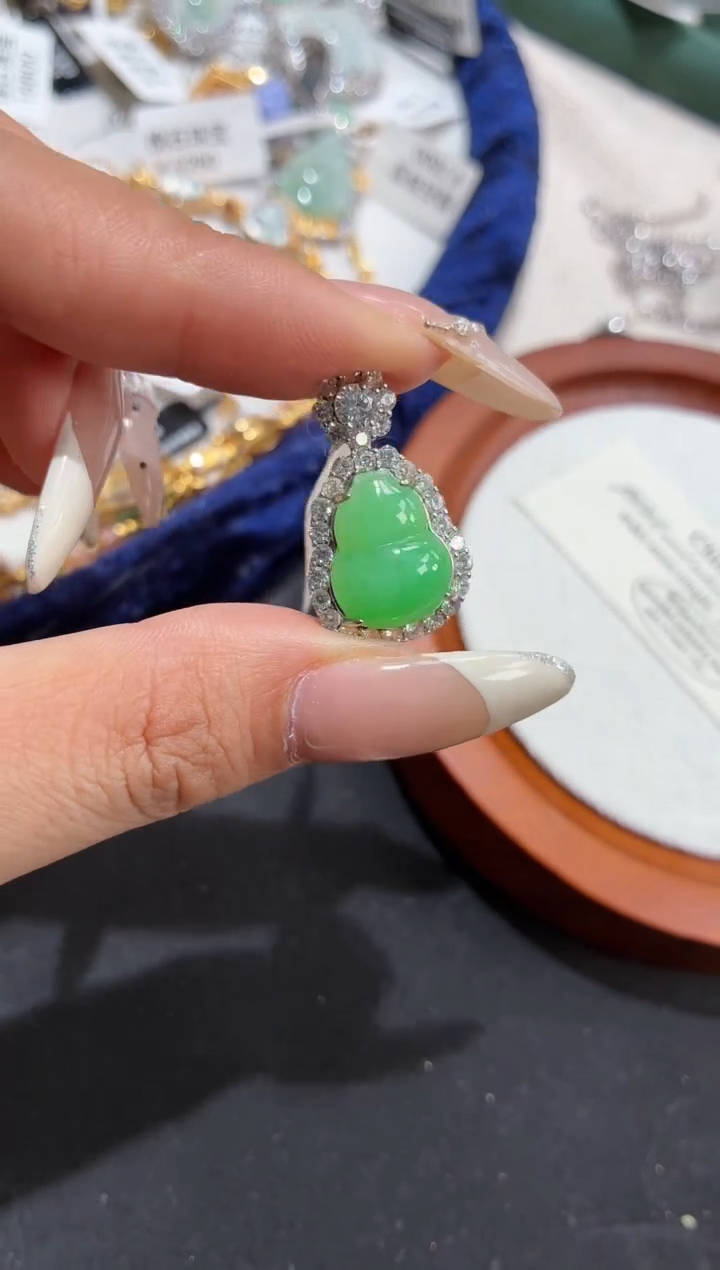 吊坠(不含链)银S925镶嵌翡翠【挽石珠宝】葫芦