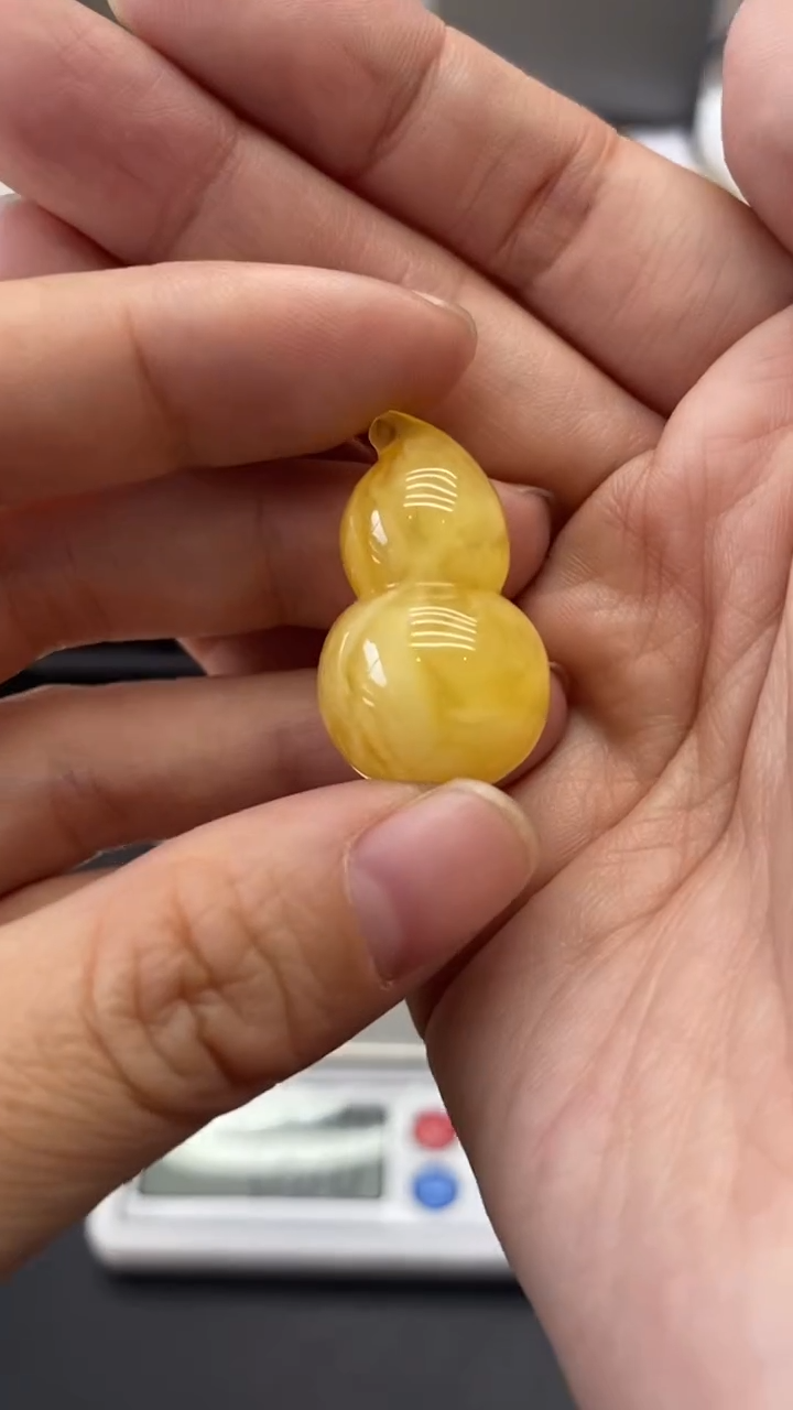 琥珀未镶嵌珠宝奇石2078