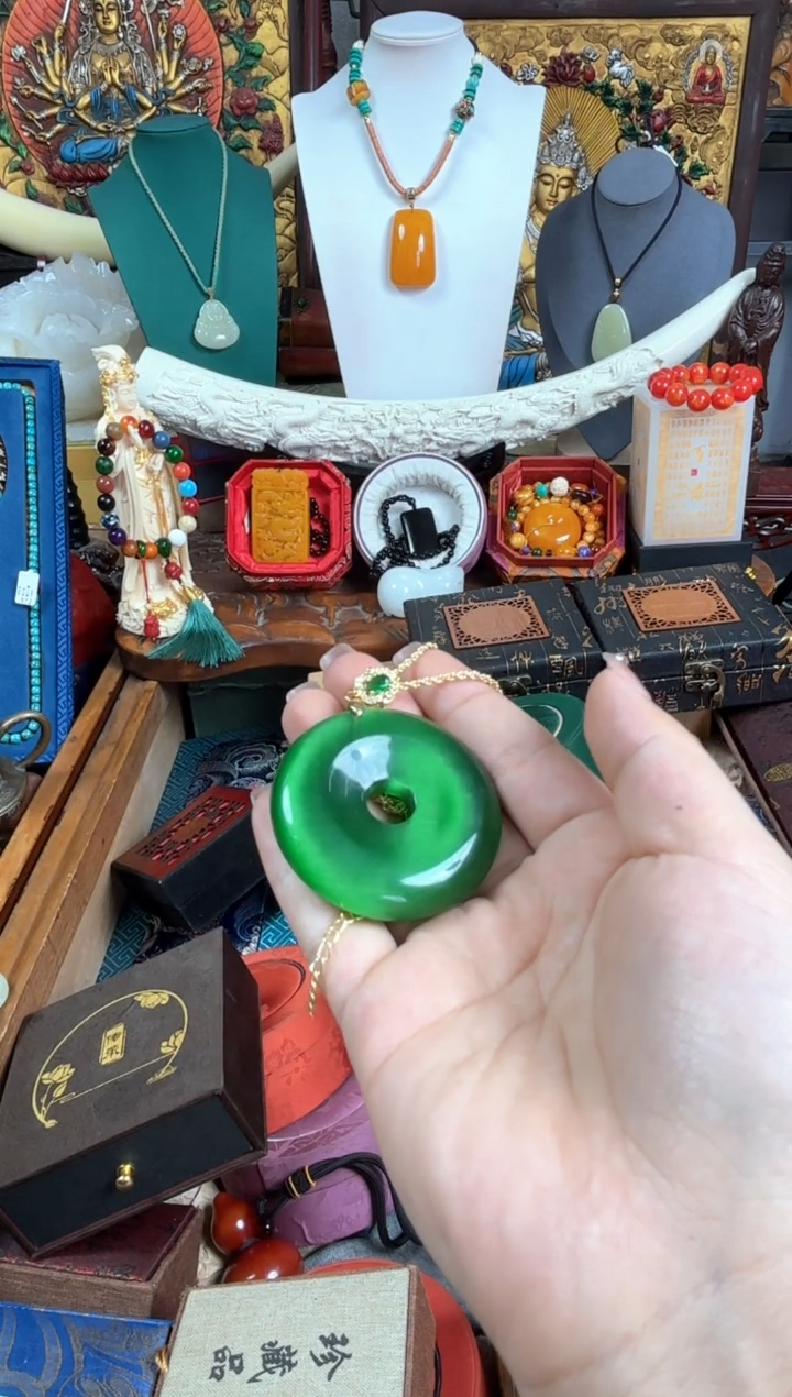 和田玉未镶嵌挂件568389637896786786