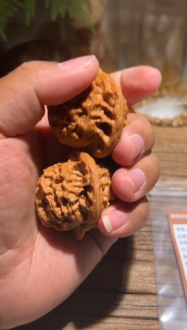 【闪购商品】文玩核桃吊坠小驰399