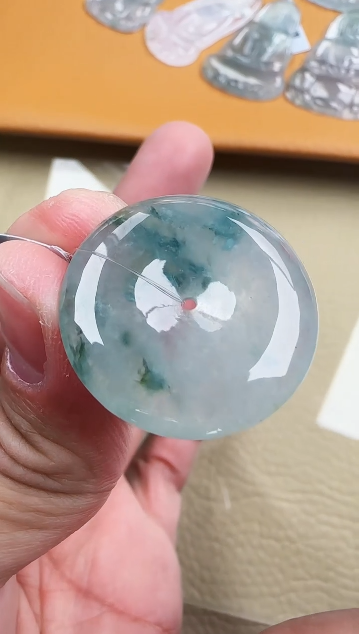 【闪购商品】翡翠颈饰未镶嵌缅甸天然翡翠