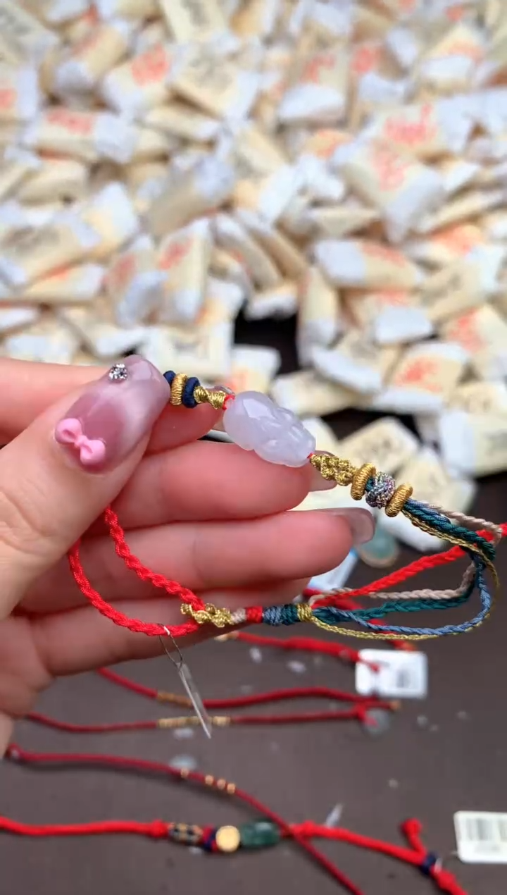 【闪购商品】翡翠手绳未镶嵌一