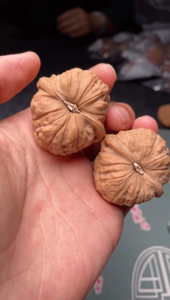 把件文玩核桃a176   南瓜墩  40尺