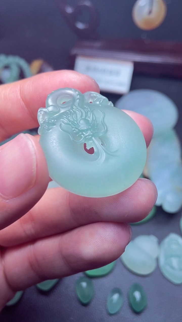 未镶嵌定制翡翠一*a货翡翠