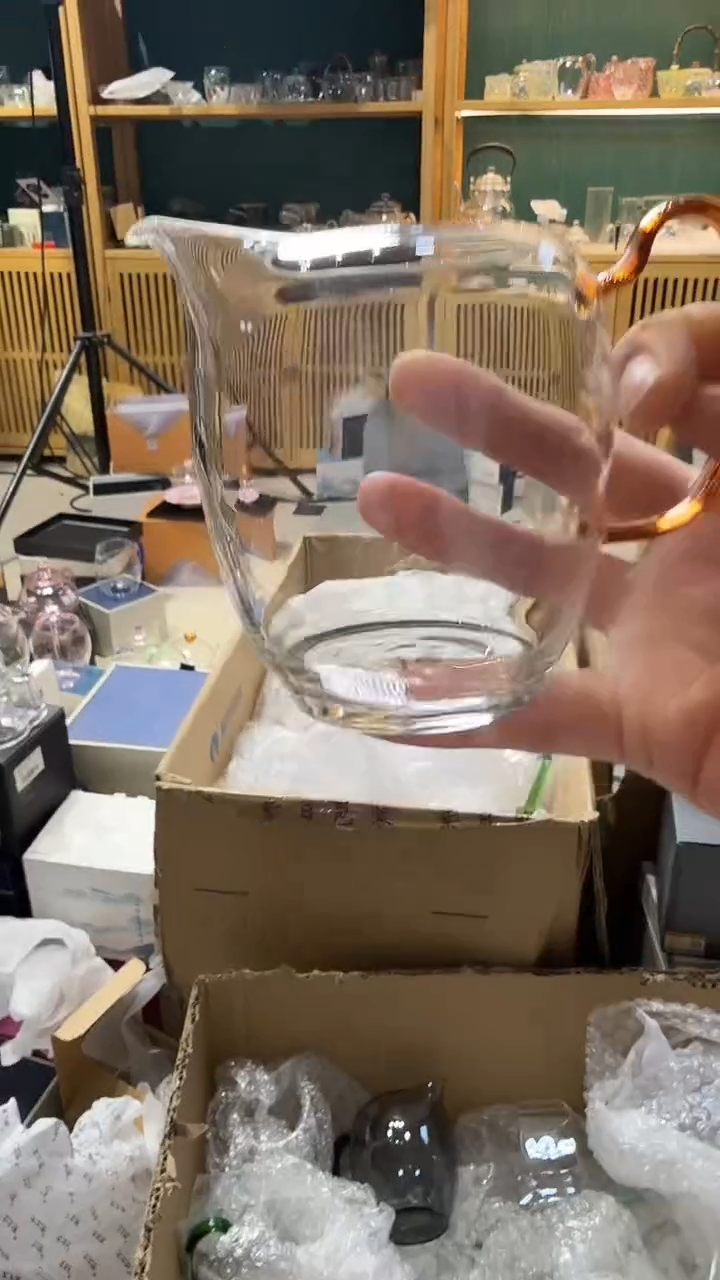 禾器琥珀公道杯高      