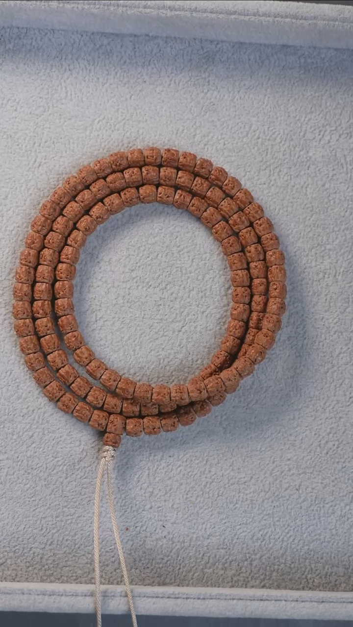 吊坠金刚菩提小**.臻选龙切佛手脖挂