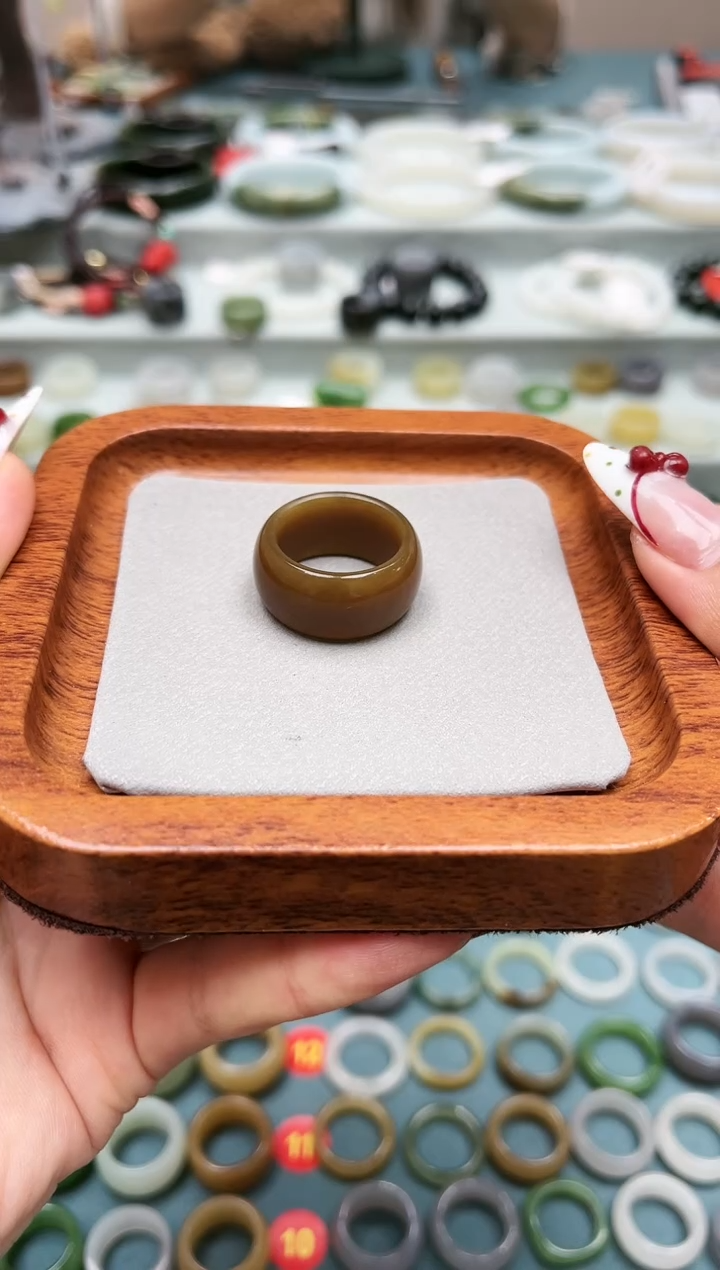 【闪购商品】和田玉戒指未镶嵌18号
