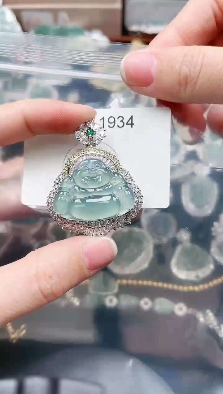 【闪购商品】翡翠颈饰未镶嵌1934赠皮绳