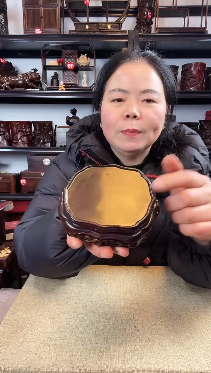 木老李红木工艺品342瑕疵