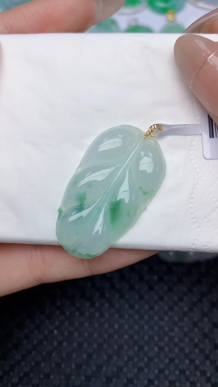 颈饰18K金镶嵌翡翠天然缅甸翡翠a货百元以上9元证书费自理