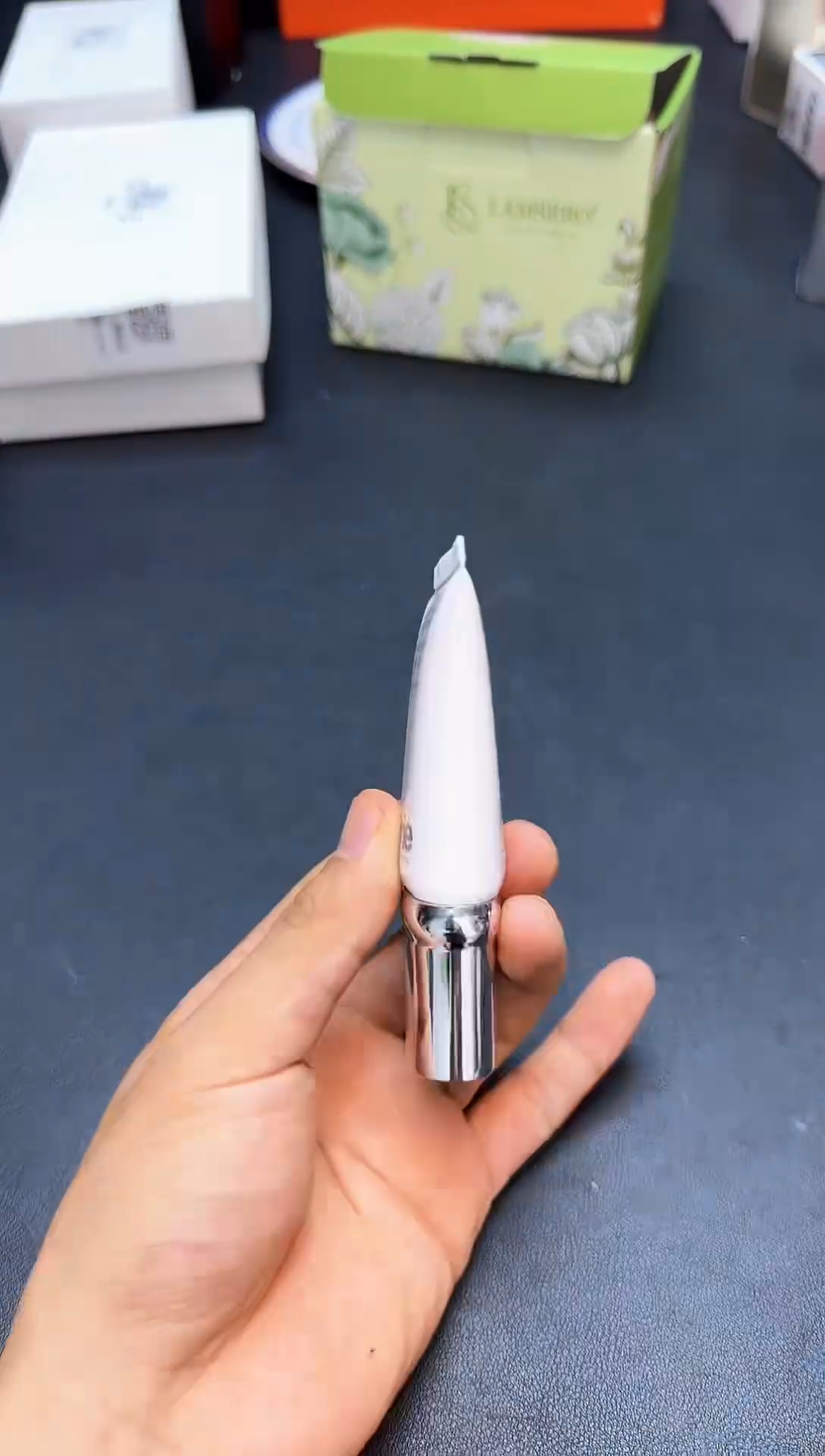 瓷片全新正品一件不留@@Q27