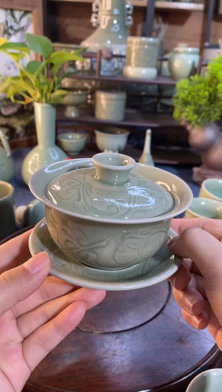 【闪购商品】XG001 香灰胎盖碗微瑕1只