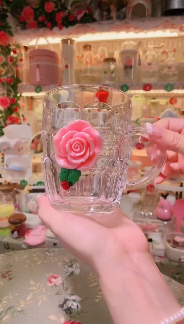 其他开播福利数量不多，快抢！花朵啤酒杯