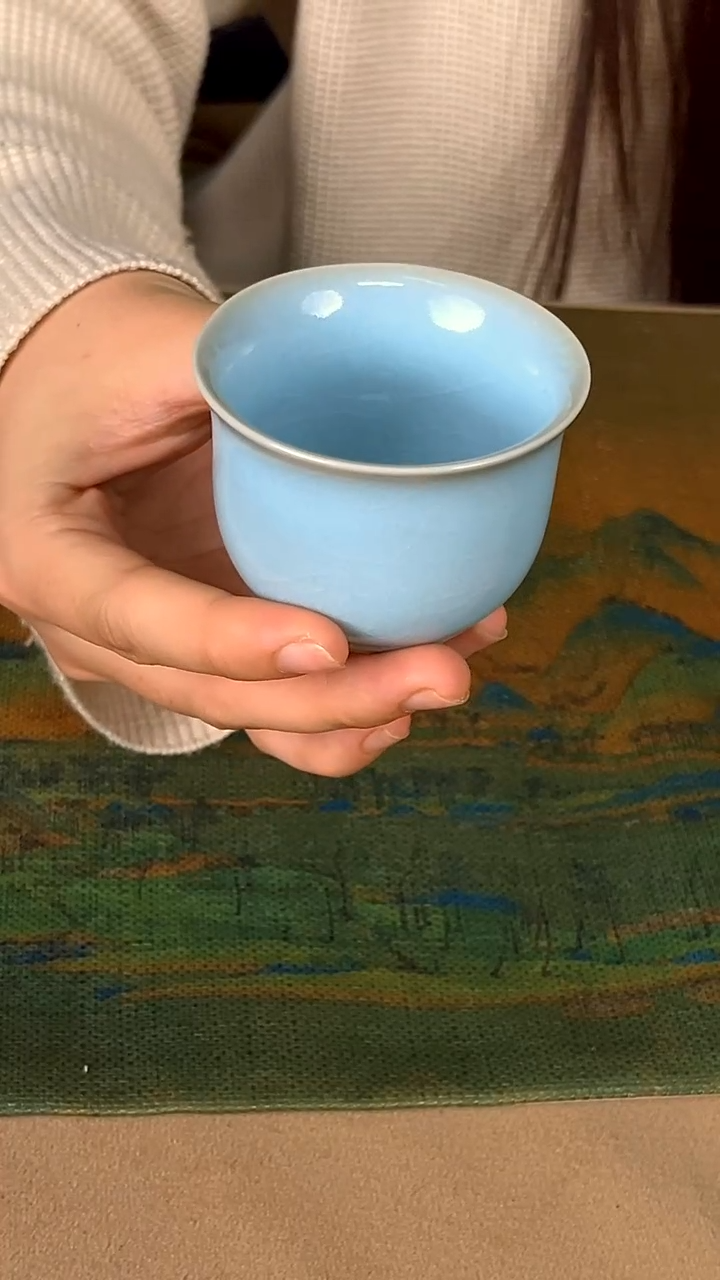杯子瓷韩红天青釉 小金钟