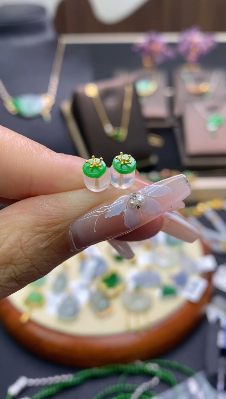 【闪购商品】翡翠颈饰18K金镶嵌多样性发其一净货16032