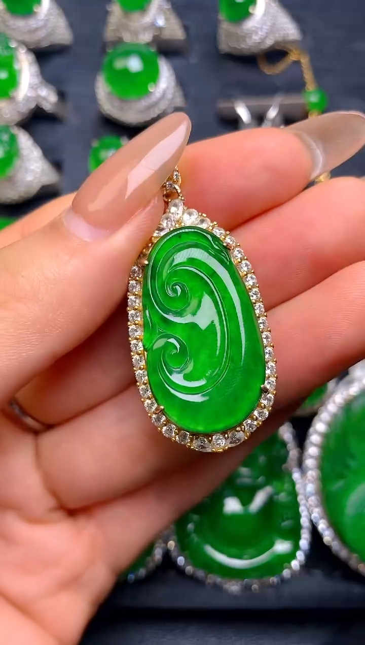 【闪购商品】翡翠吊坠(不含链)银S925镶嵌如意吊坠