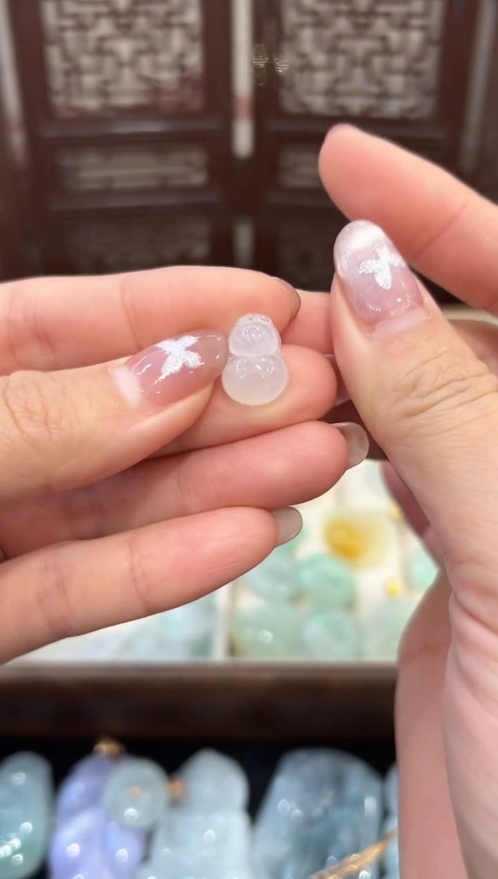 【闪购商品】翡翠吊坠(不含链)未镶嵌09缅甸翡翠吊坠