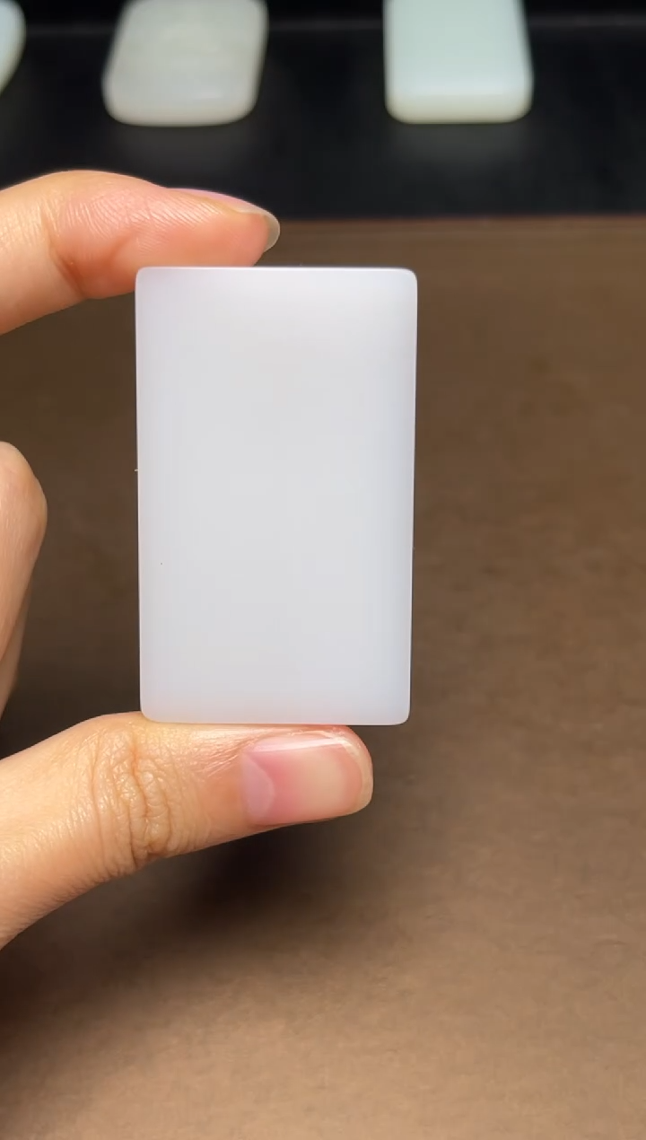 颈饰未镶嵌和田玉54 白厚