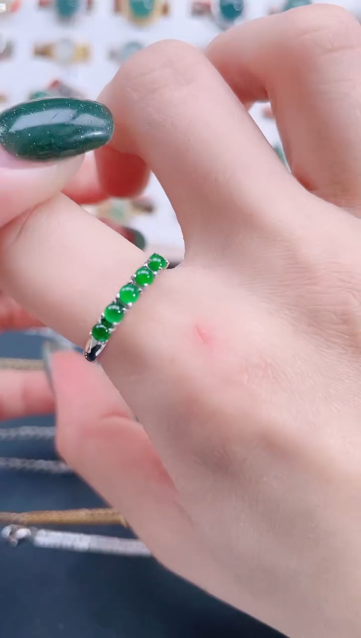 银S925镶嵌戒指翡翠天然翡翠