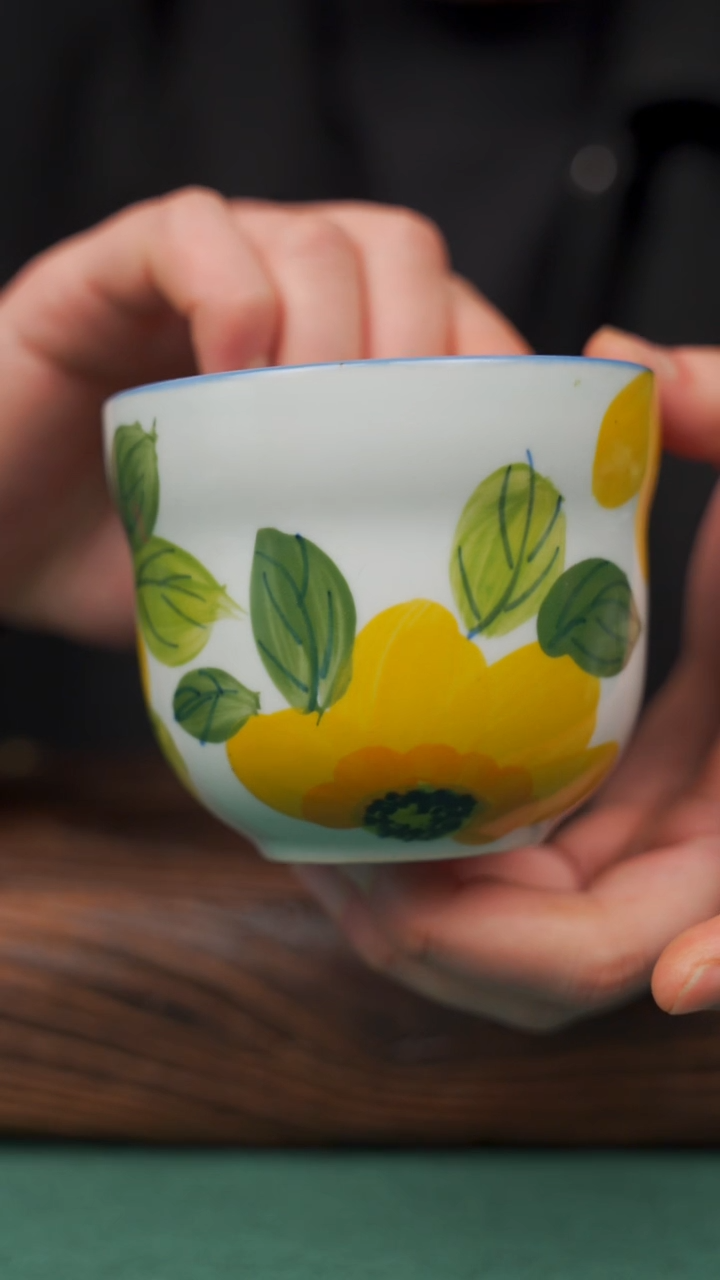 【闪购商品】瓷片52寻一缕瓷香杯釉下手工手绘瓷器
