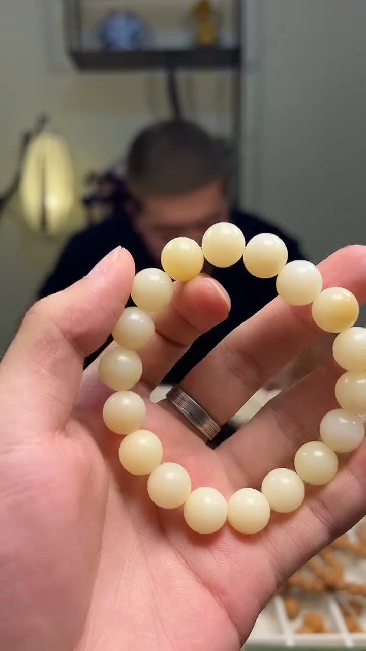 白玉菩提手串老料白玉菩提