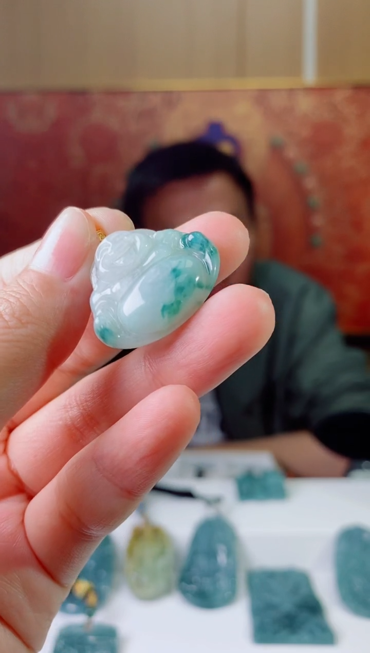 【闪购商品】翡翠颈饰未镶嵌翡翠