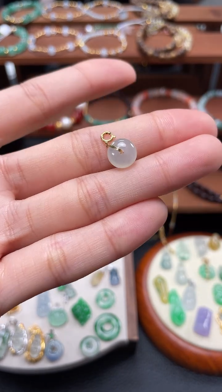 【闪购商品】翡翠吊坠(不含链)18K金镶嵌一个  JK528