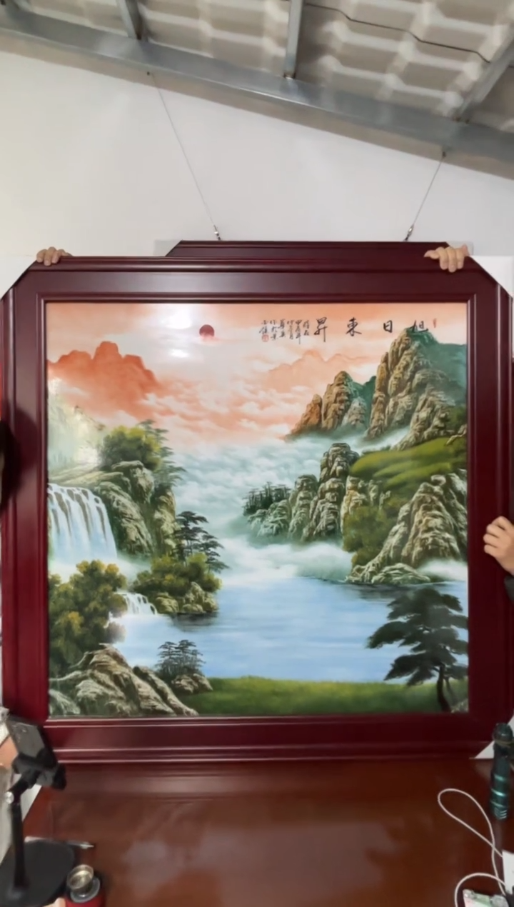 【闪购商品】瓷版画A68【人间瓷画】《操华英》