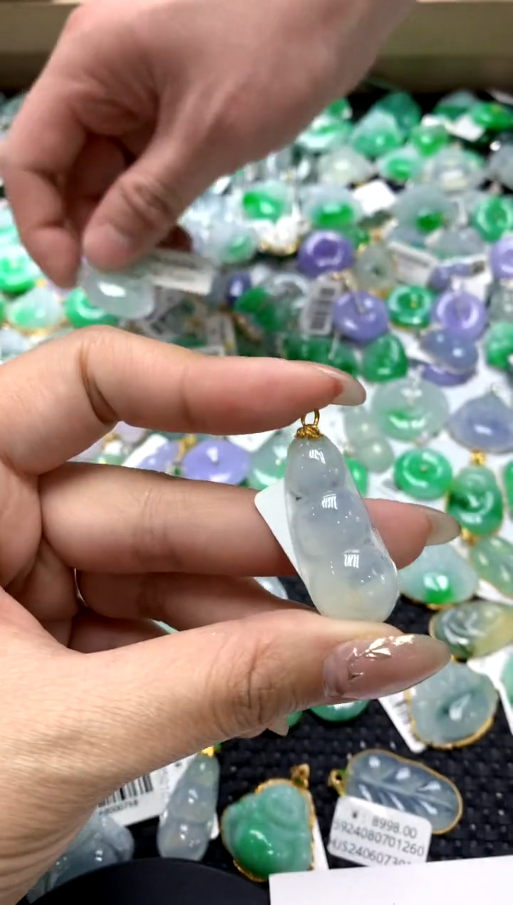 【闪购商品】翡翠颈饰18K金镶嵌1111111111111111