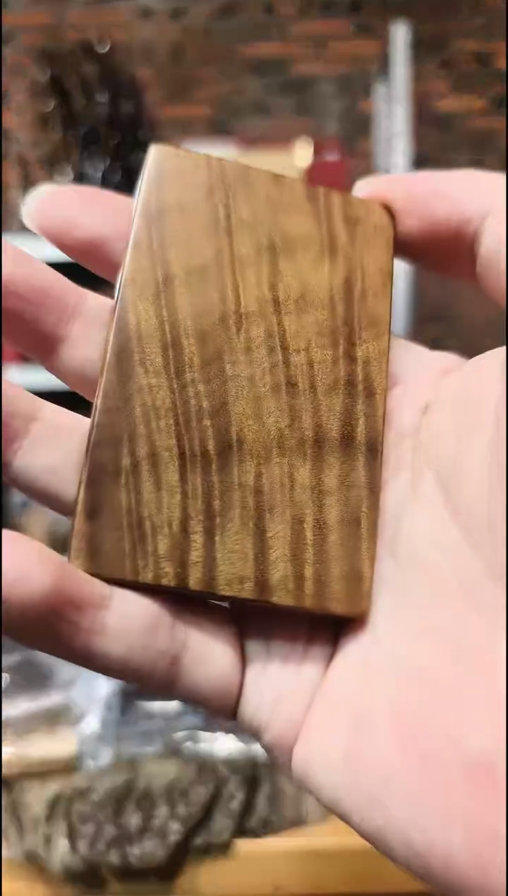 金丝楠无事牌手把件