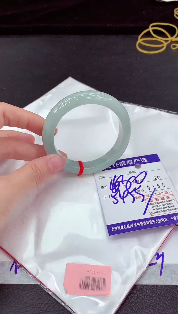 翡翠手镯未镶嵌111111111111