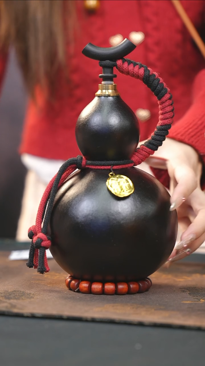 【闪购商品】WB194大漆酒葫芦不包手串及旋转底座