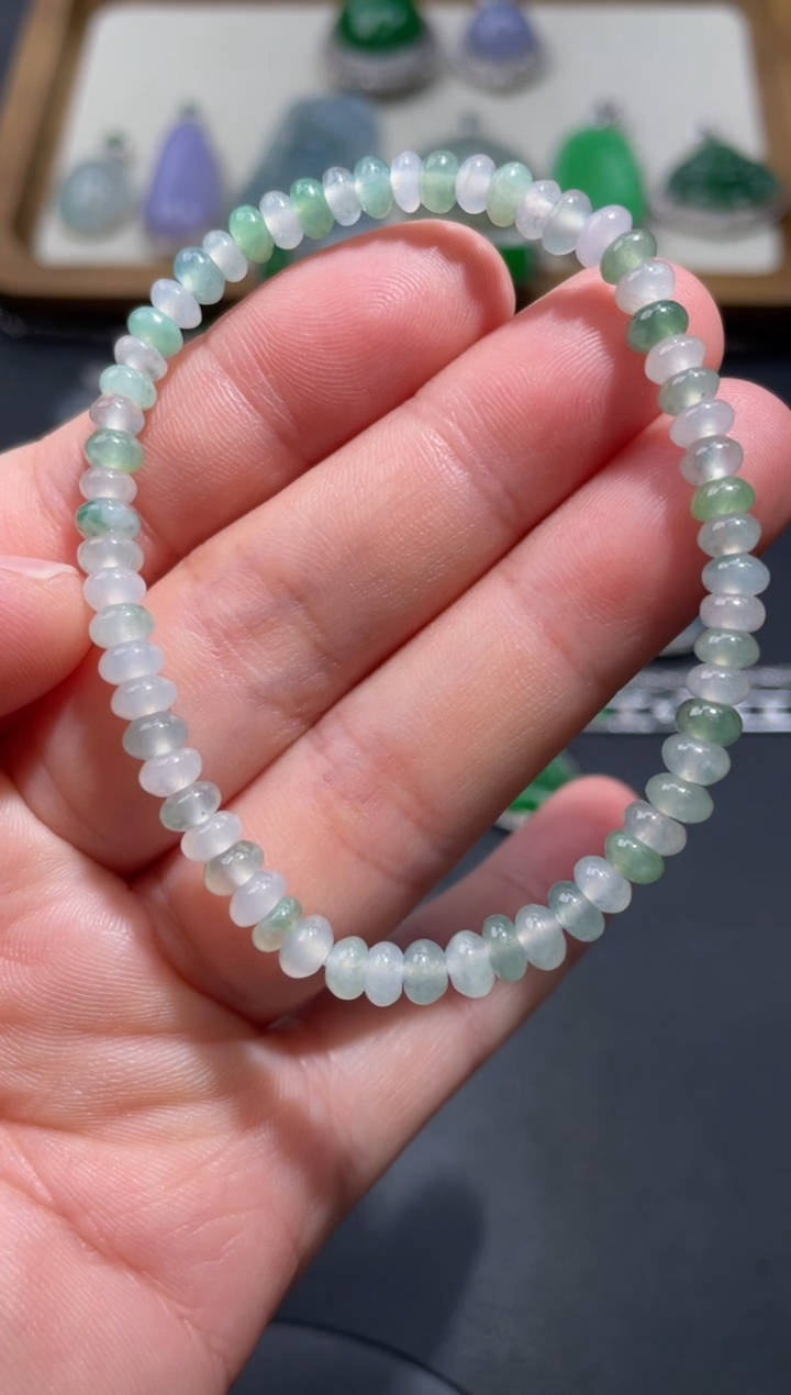 【闪购商品】翡翠手链未镶嵌4.........