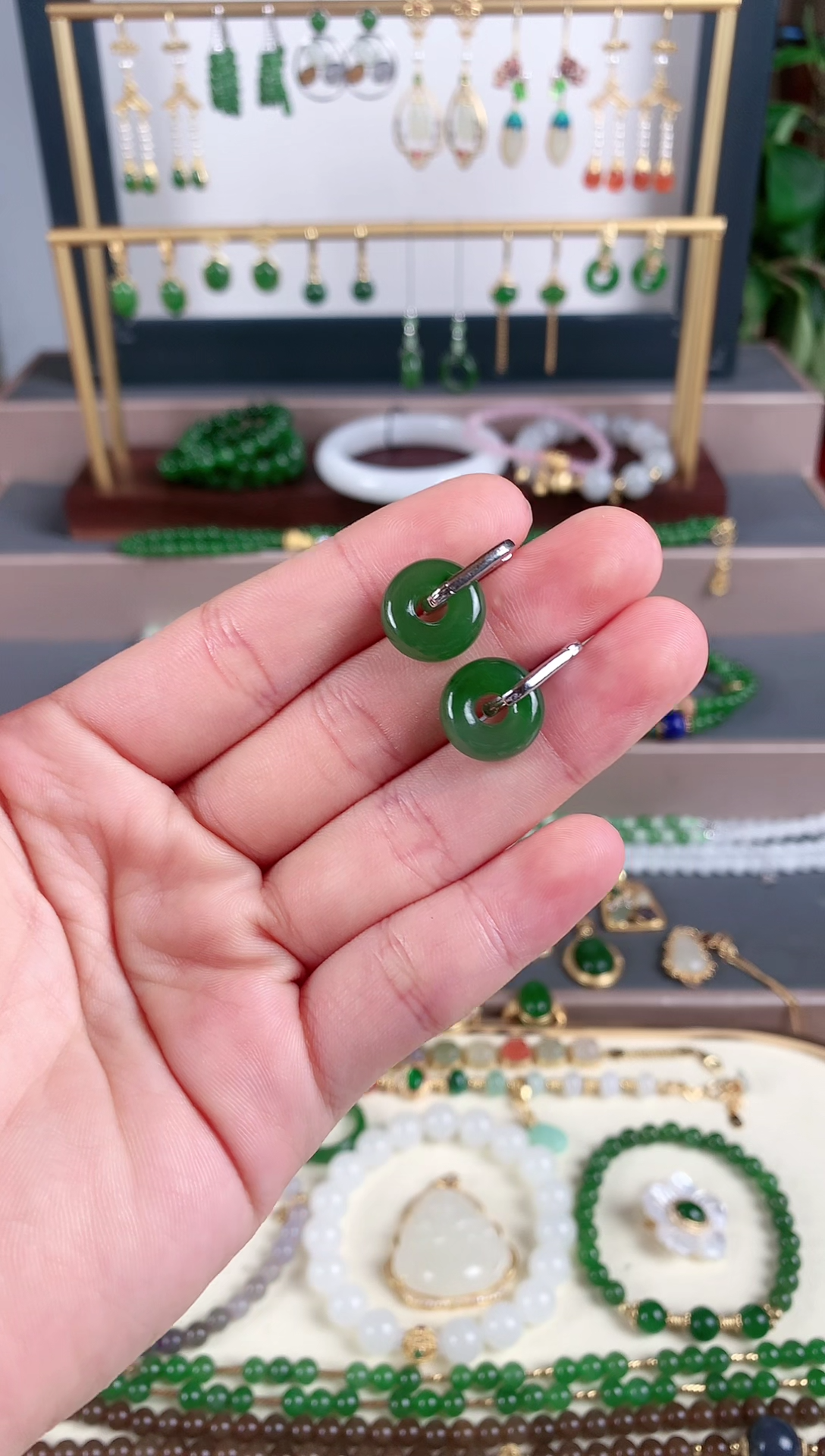 银S925镶嵌和田玉耳饰1