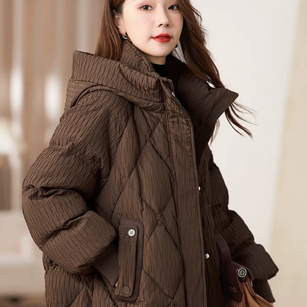 羽绒服2025冬季上新连帽衣咖色洋气减龄时尚保暖外套YRF5019