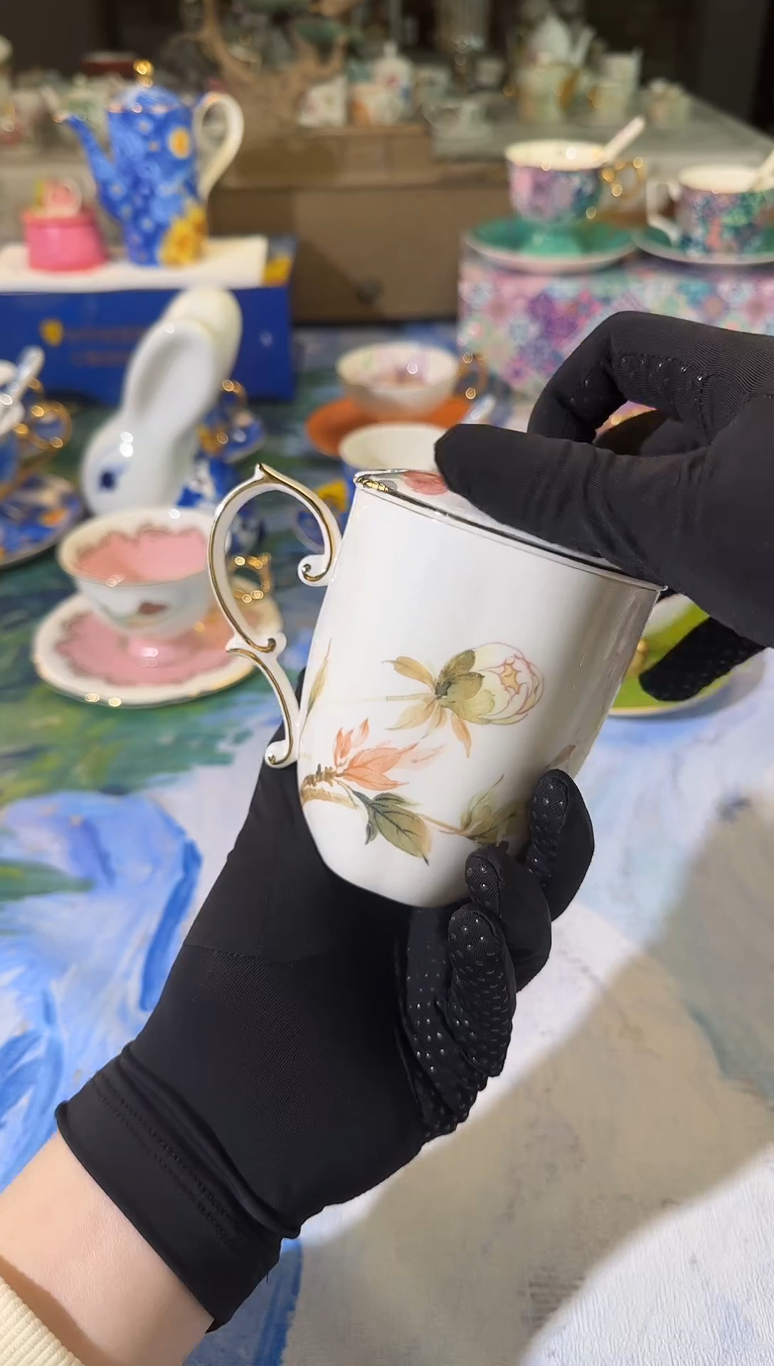 【闪购商品】瓷片骨瓷+手绘描金送小汤勺礼盒包装