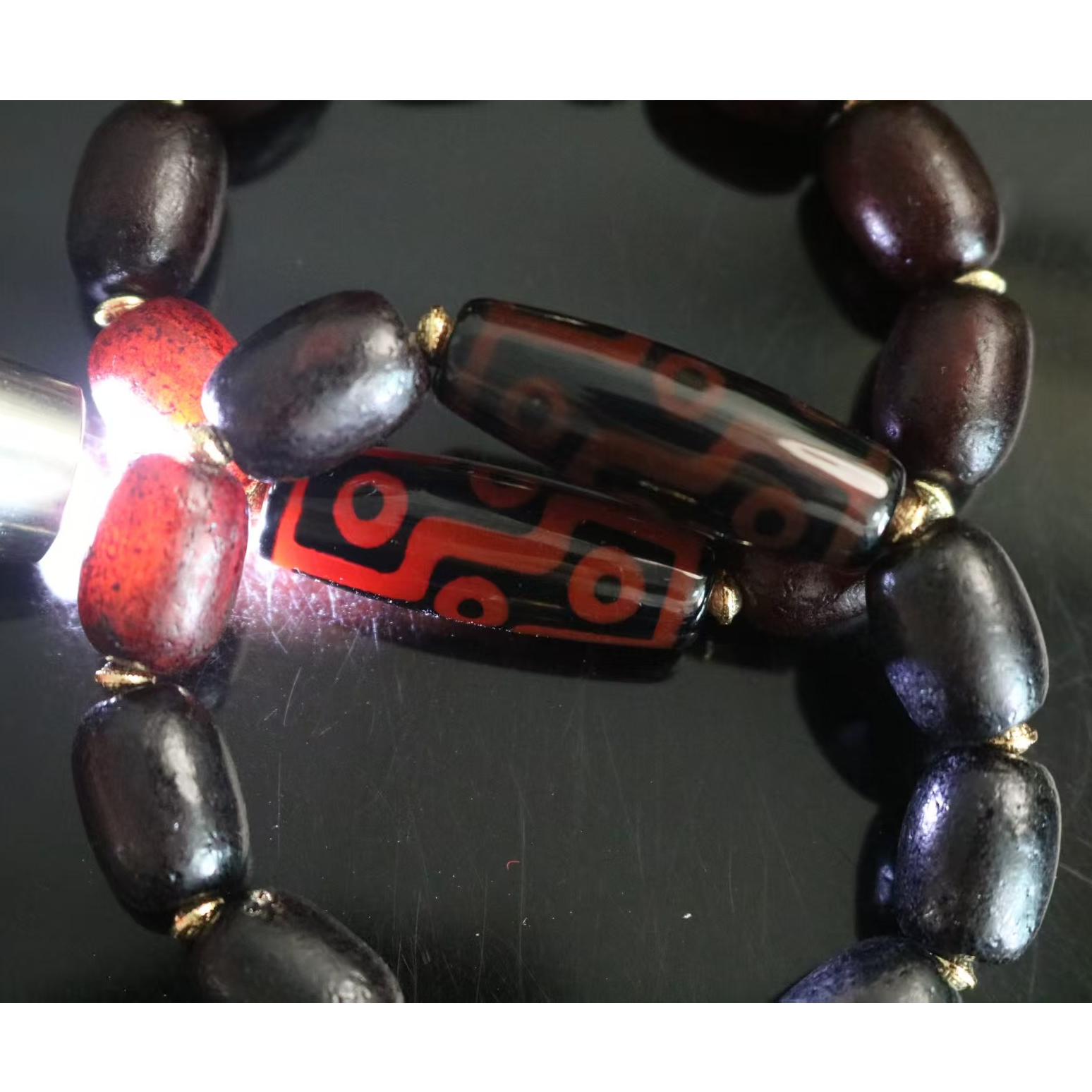 血沁九眼血离子手串发一件