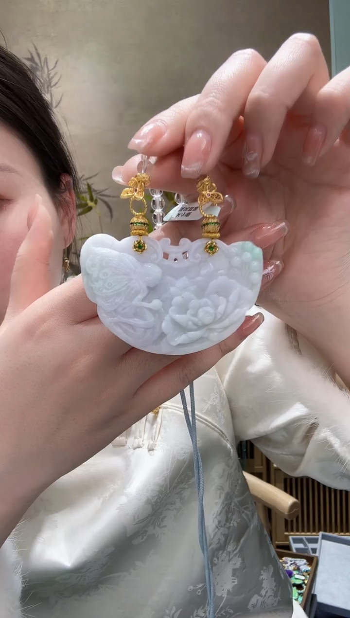 【闪购商品】翡翠颈饰未镶嵌吊坠