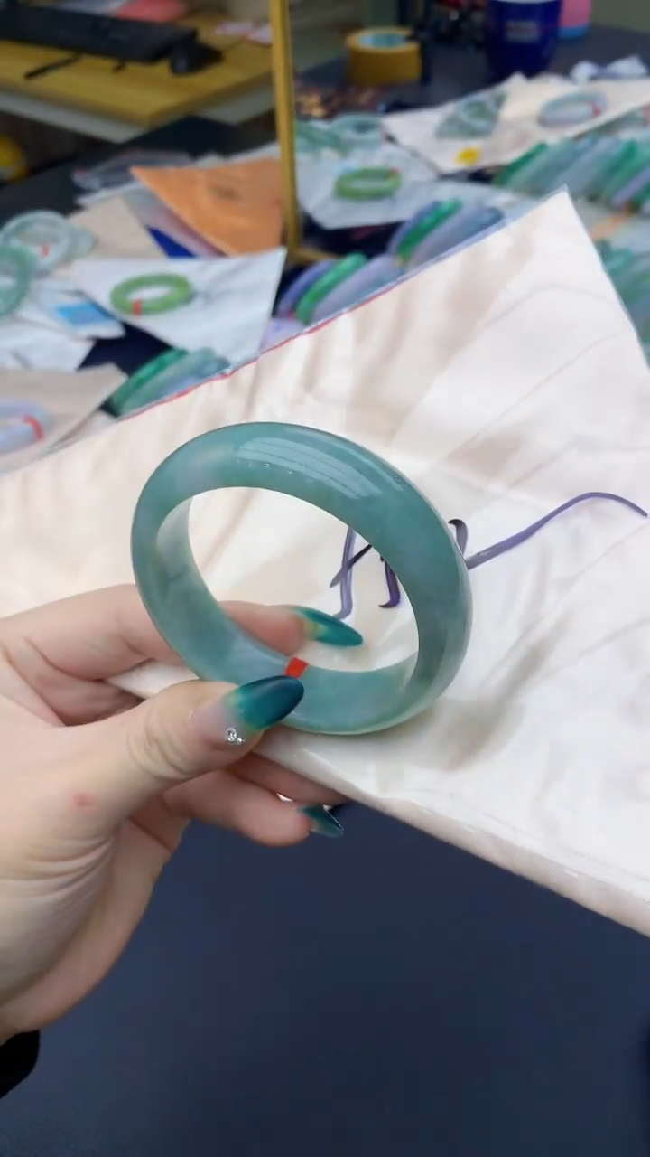 【闪购商品】翡翠手镯未镶嵌0447972929