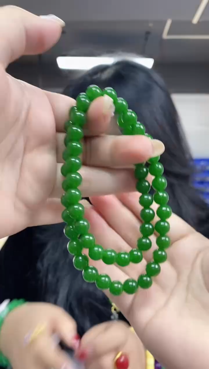 【闪购商品】和田玉（碧玉）项链未镶嵌多样性发其一颜色微差