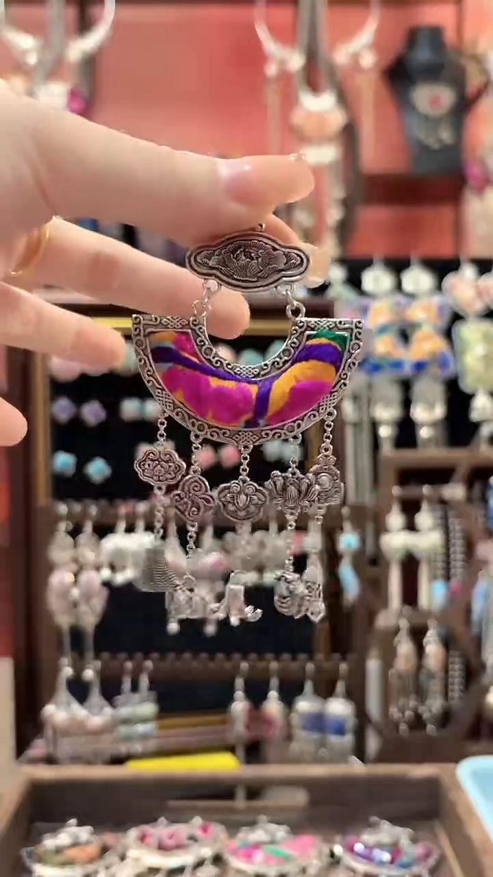 织绣 云织谣民族风精美饰品  209+链子