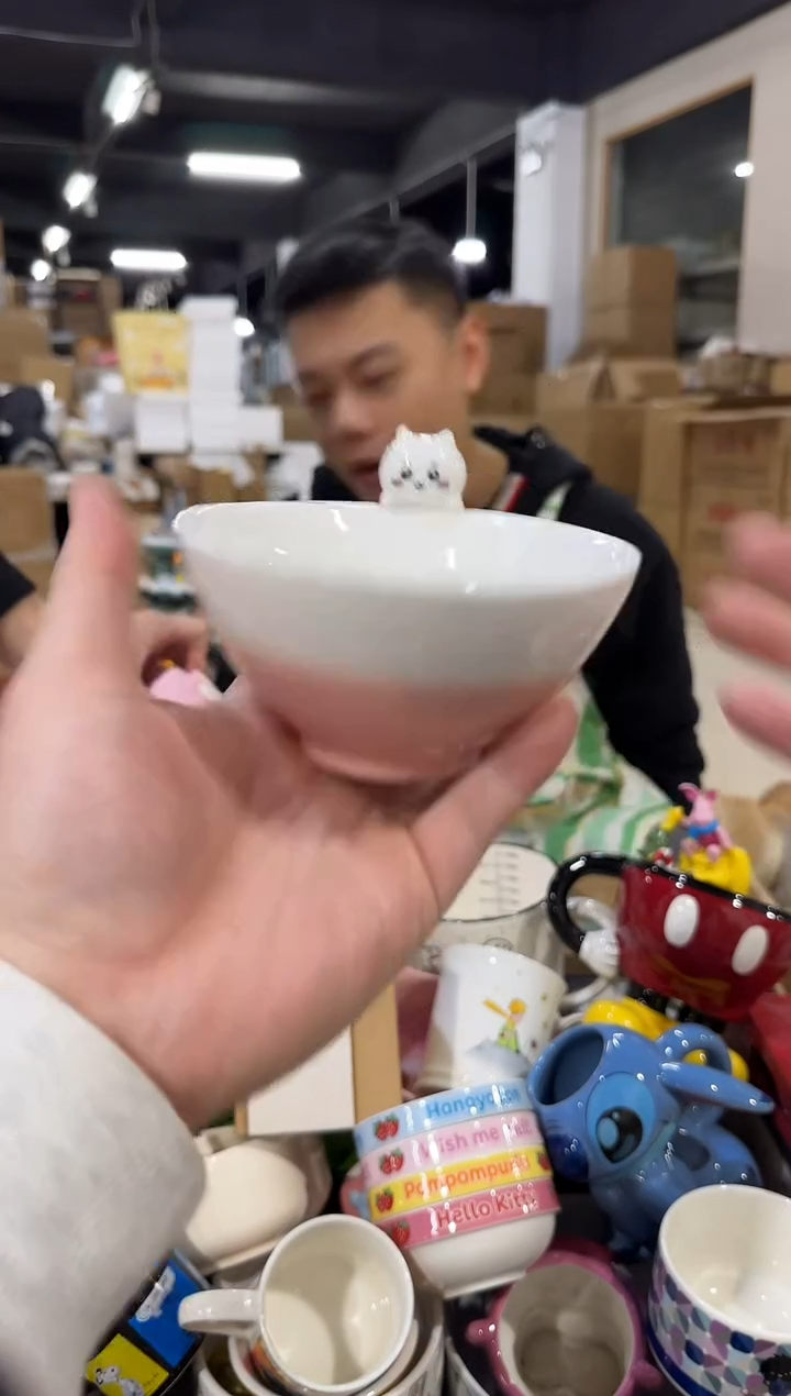 瓷片原盒吉伊公仔碗