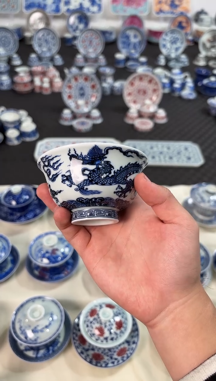 盖碗瓷景德镇陶瓷茶具青花宣德龙压手杯