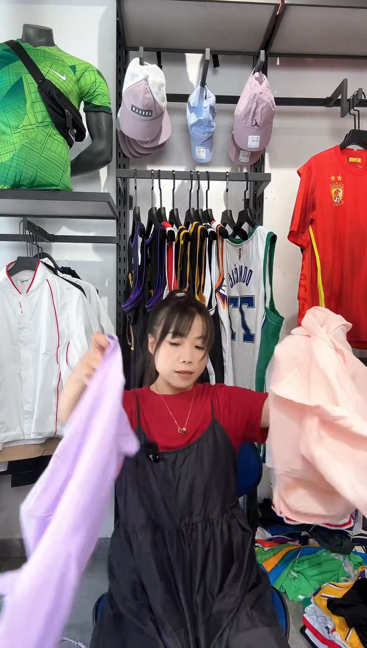 1237      编码 瑕疵款以直播间过款为准 尺码