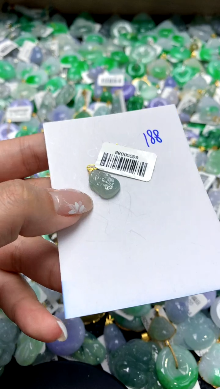 【闪购商品】翡翠颈饰18K金镶嵌11111111111111111