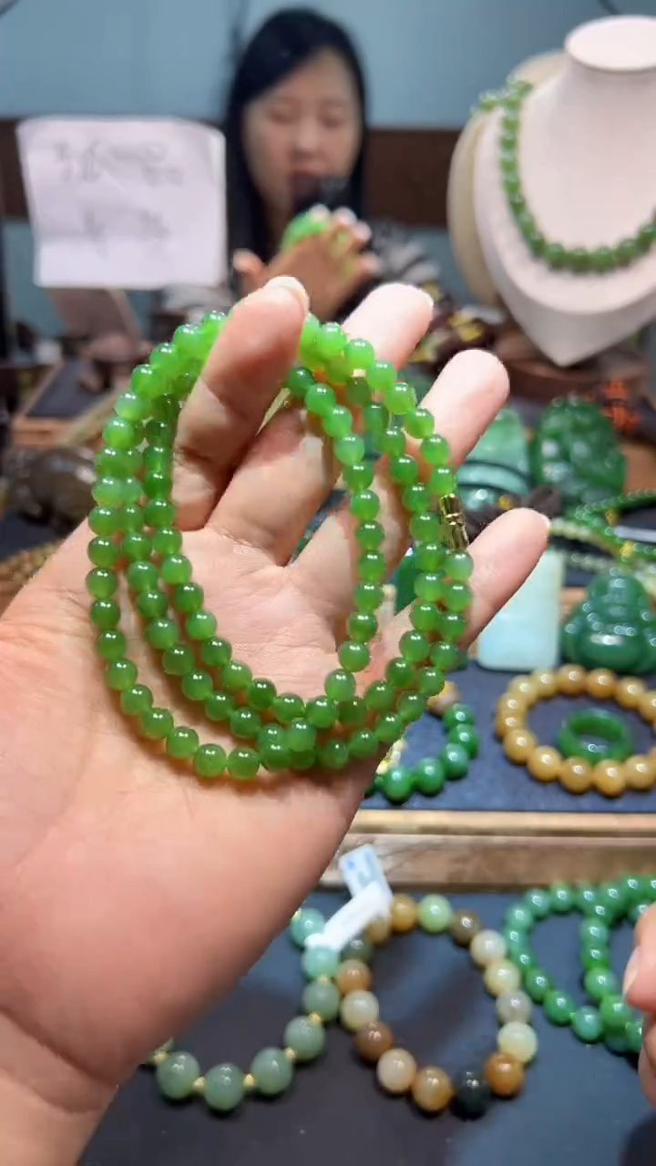 颈饰未镶嵌和田玉多样性发一